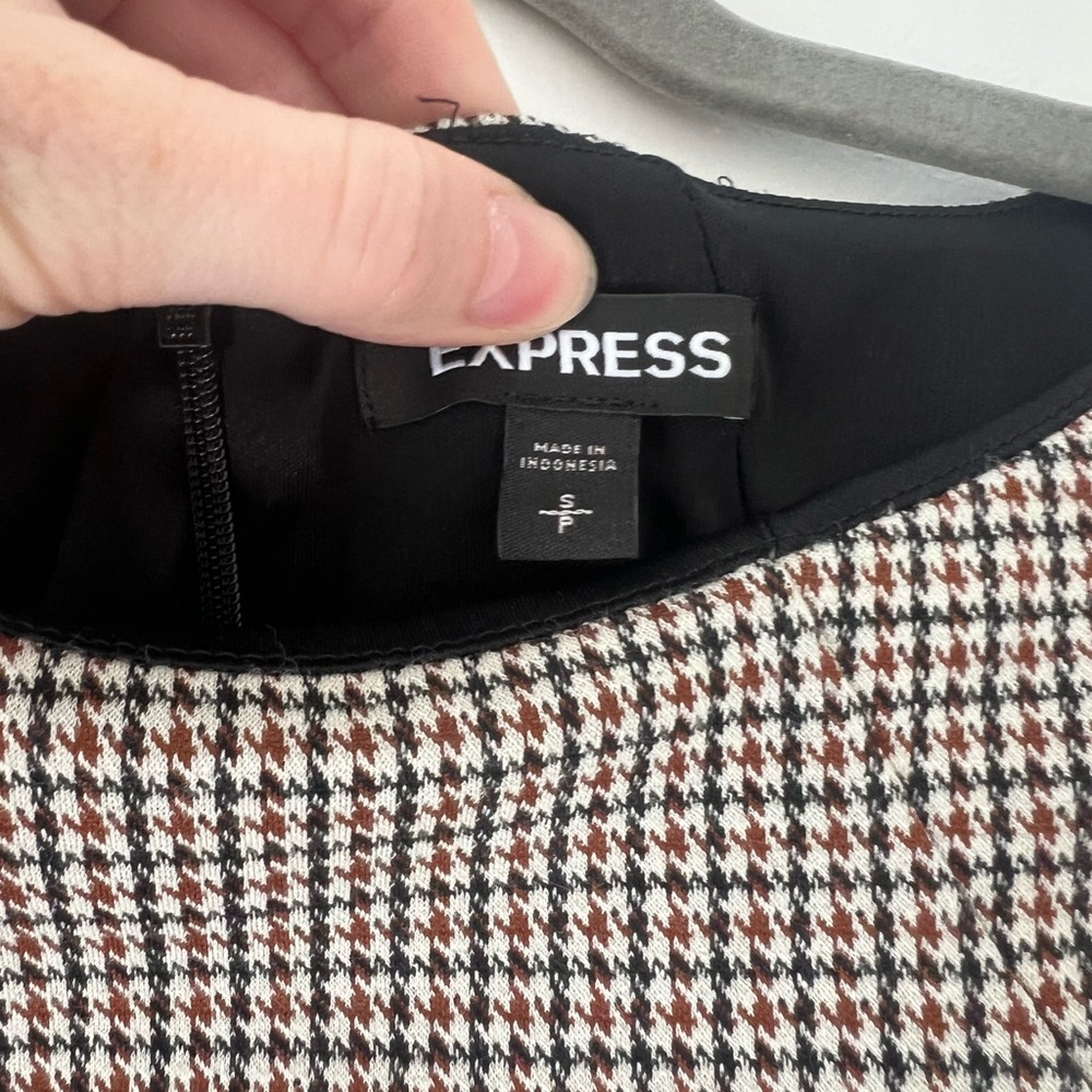 Express Plaid Patterned Small Dress - Picture 3 of 3